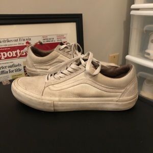 Vans White Old School Low